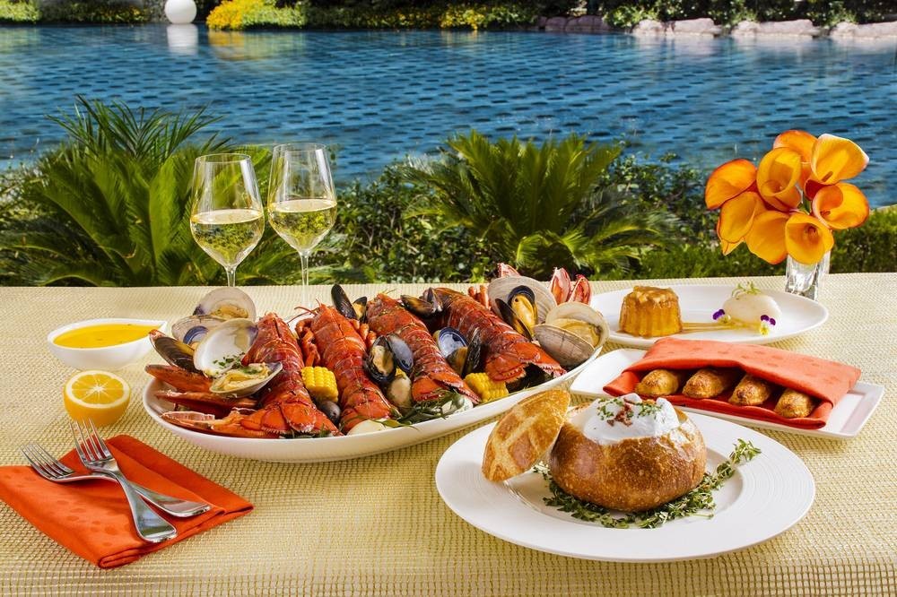Lakeside Restaurant