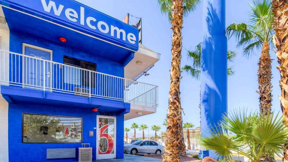 Motel 6