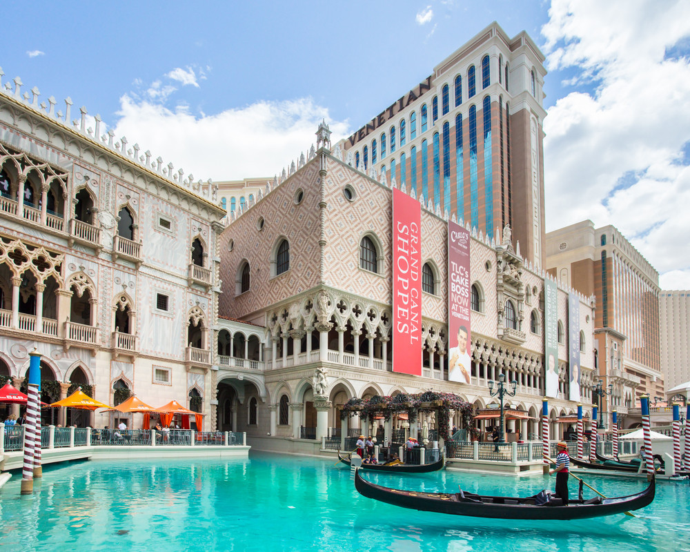 The city is home to the Wwrld's second-largest hotel